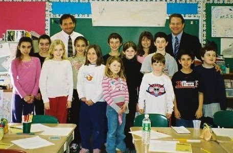 WBZ-TV's Scott Wahle shared some tricks of the trade when he spoke withe the Cunniff Kids News staff on Jan. 23, 2008.
