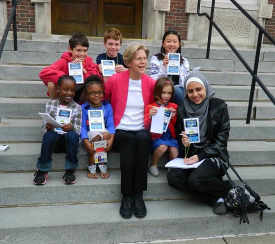 US Senate candidate Elizabeth Warren (center) poses on the Town Hall steps with credentialed student reporters
from Watertown school newspapers during a campaign stop on Sept. 22, 2012.