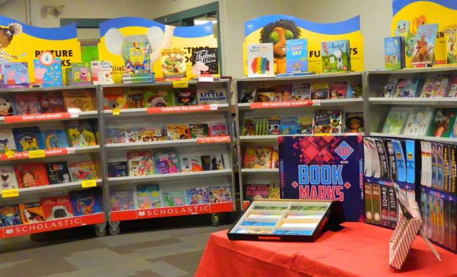 Scholastic Book Fair “looks like heaven” at Cunniff Elementary